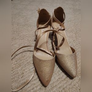 Gold glitter 🪩 wedding heels 👠